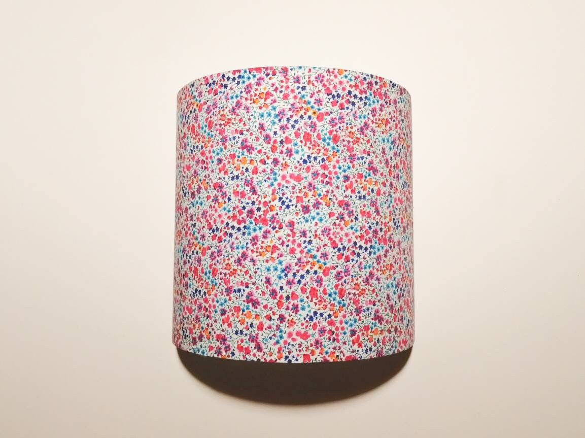 Applique murale demi-cercle design tissu imprimé Liberty London Phoebe Fleurs multicolores ou roses fabriquée en France