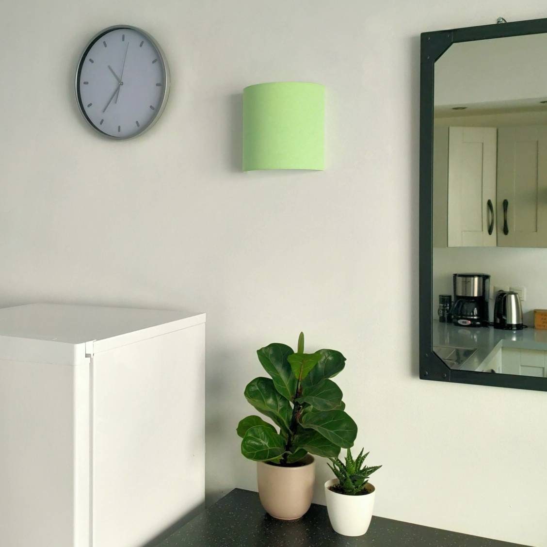 Applique murale en demi-cercle design tissu uni vert anis menthe / kaki entrée salon séjour bureau chambre