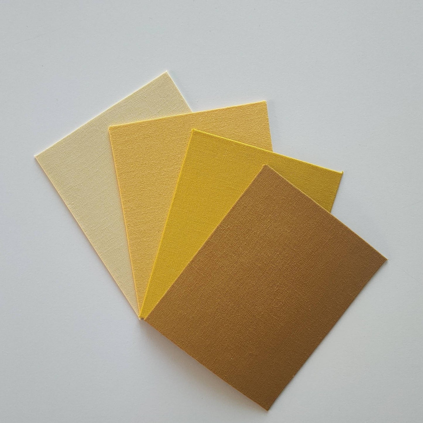 Abat-jour rond uni jaune pâle/jaune poussin / jaune vif / jaune moutarde pour pied de lampe/ lampadaire ou suspension