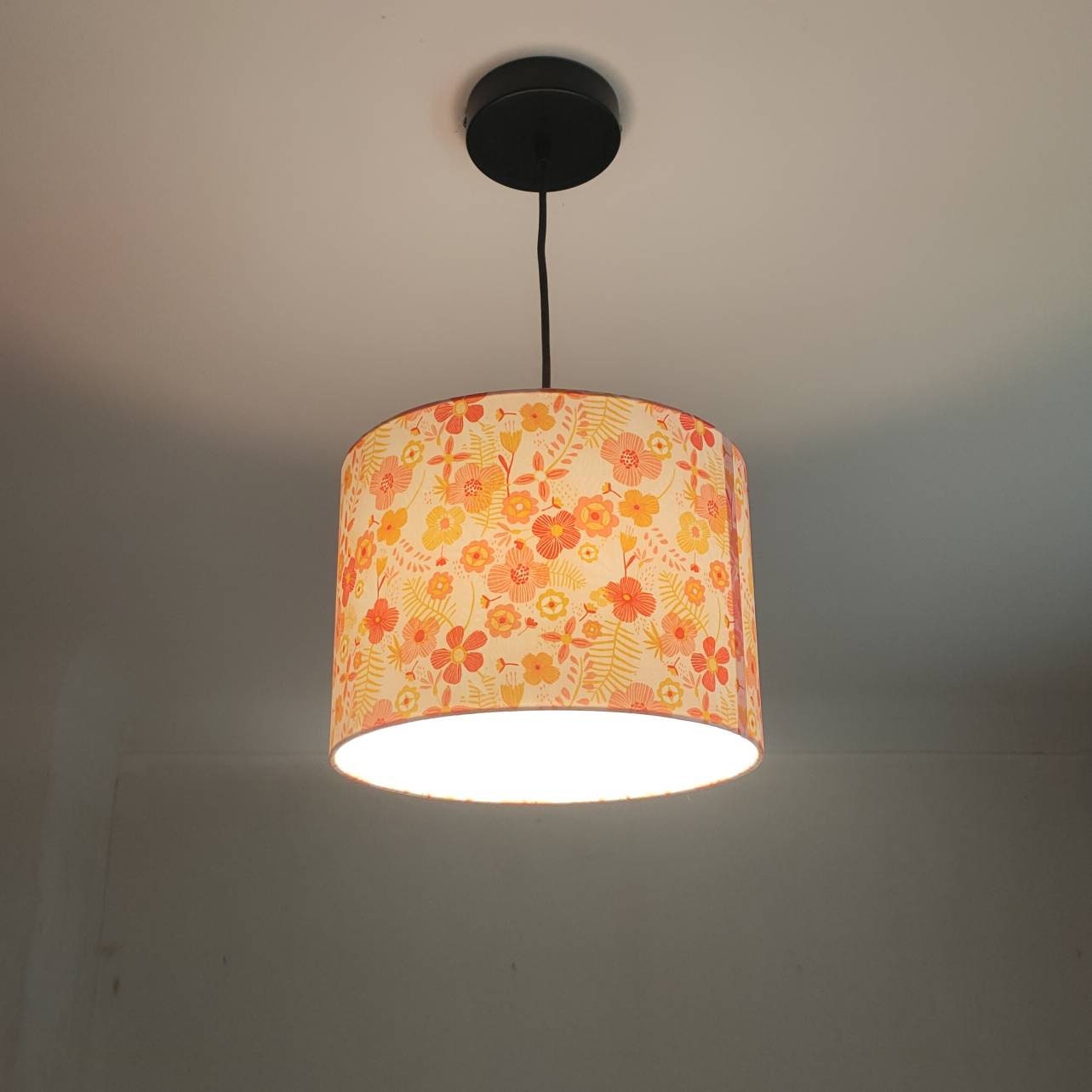 Abat-jour rond Fleurs tissu au choix pour suspension chambre adultes enfants salon séjour bureau