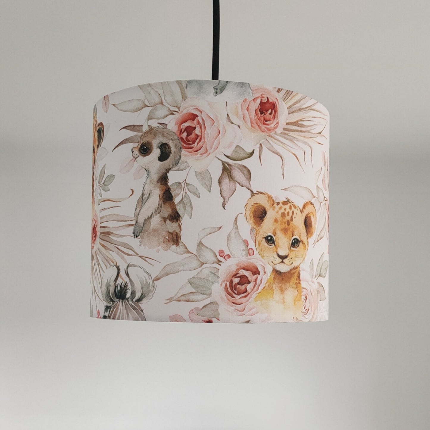 Abat-jour rond tissu imprimé bébé / enfants Savane rose ou Bohême pour chambre suspension
