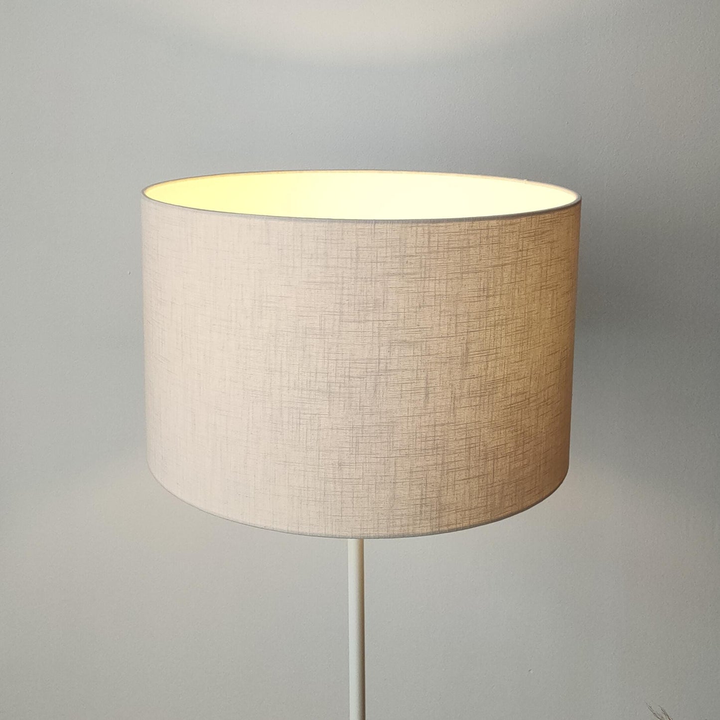 Abat-jour opaque douille E27 rond tissu uni blanc/beige pour pied de lampe, lampadaire ou suspension