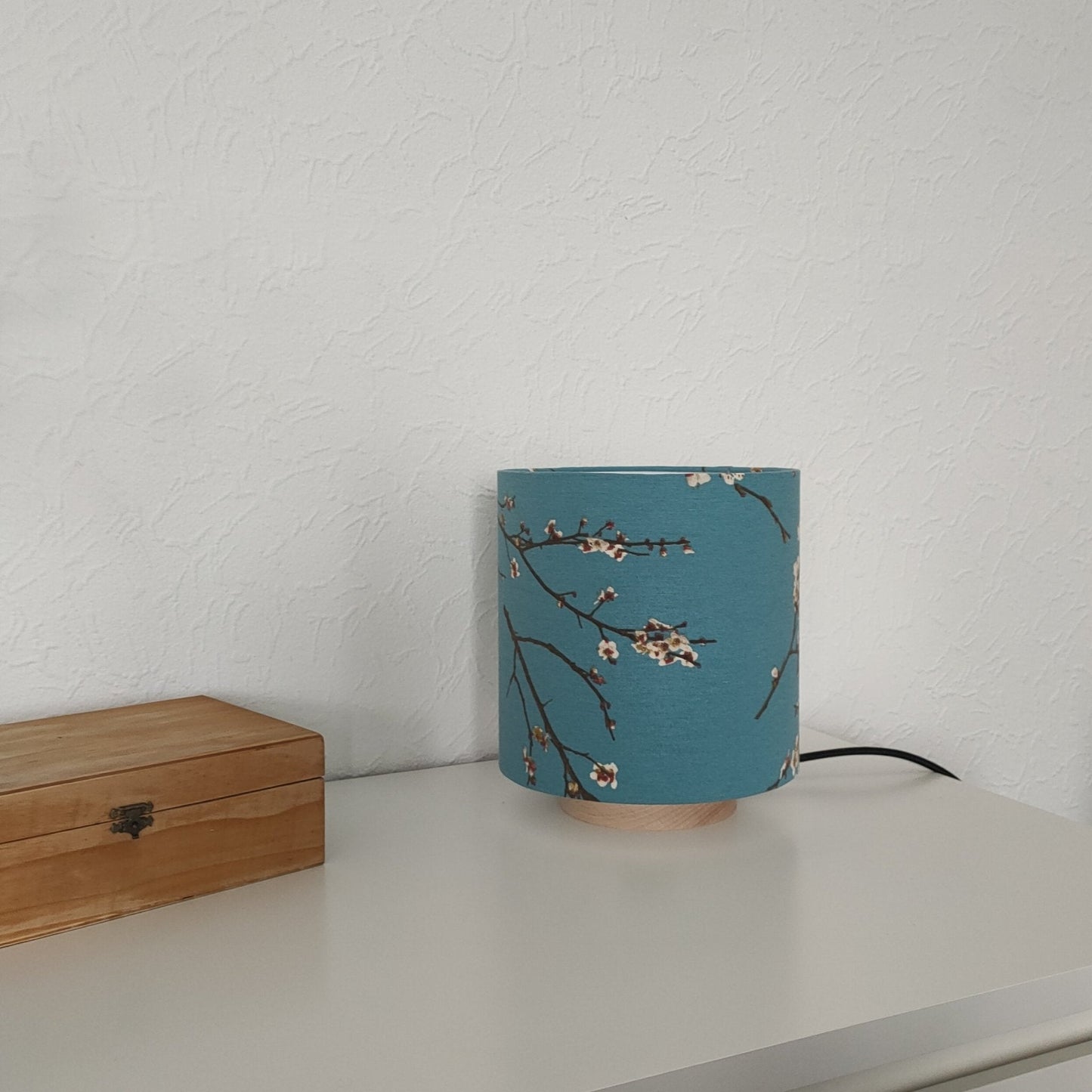 Lampe à poser socle Cerisier - Mademoiselle Lumière Cerisier rose
