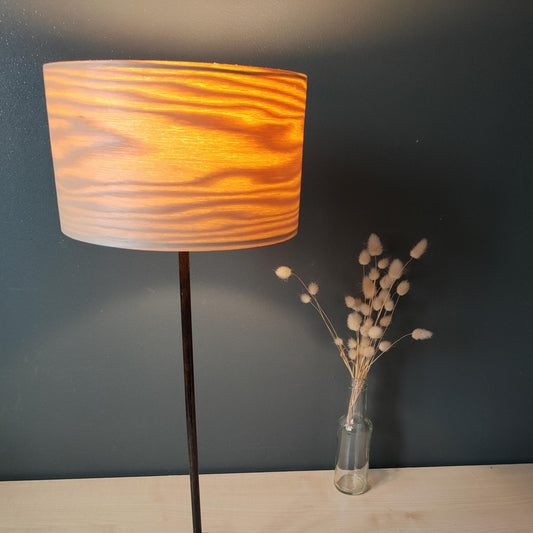 Abat-jour rond en bois de tilleul pour suspension ou pied de lampe / lampadaire