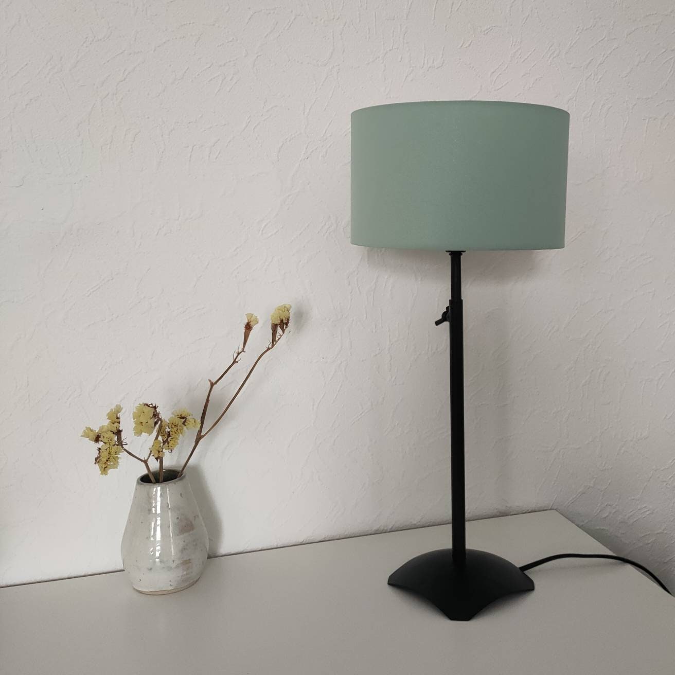 Abat-jour rond tissu uni vert anis / pâle / kaki pour pied de lampe, lampadaire ou suspension