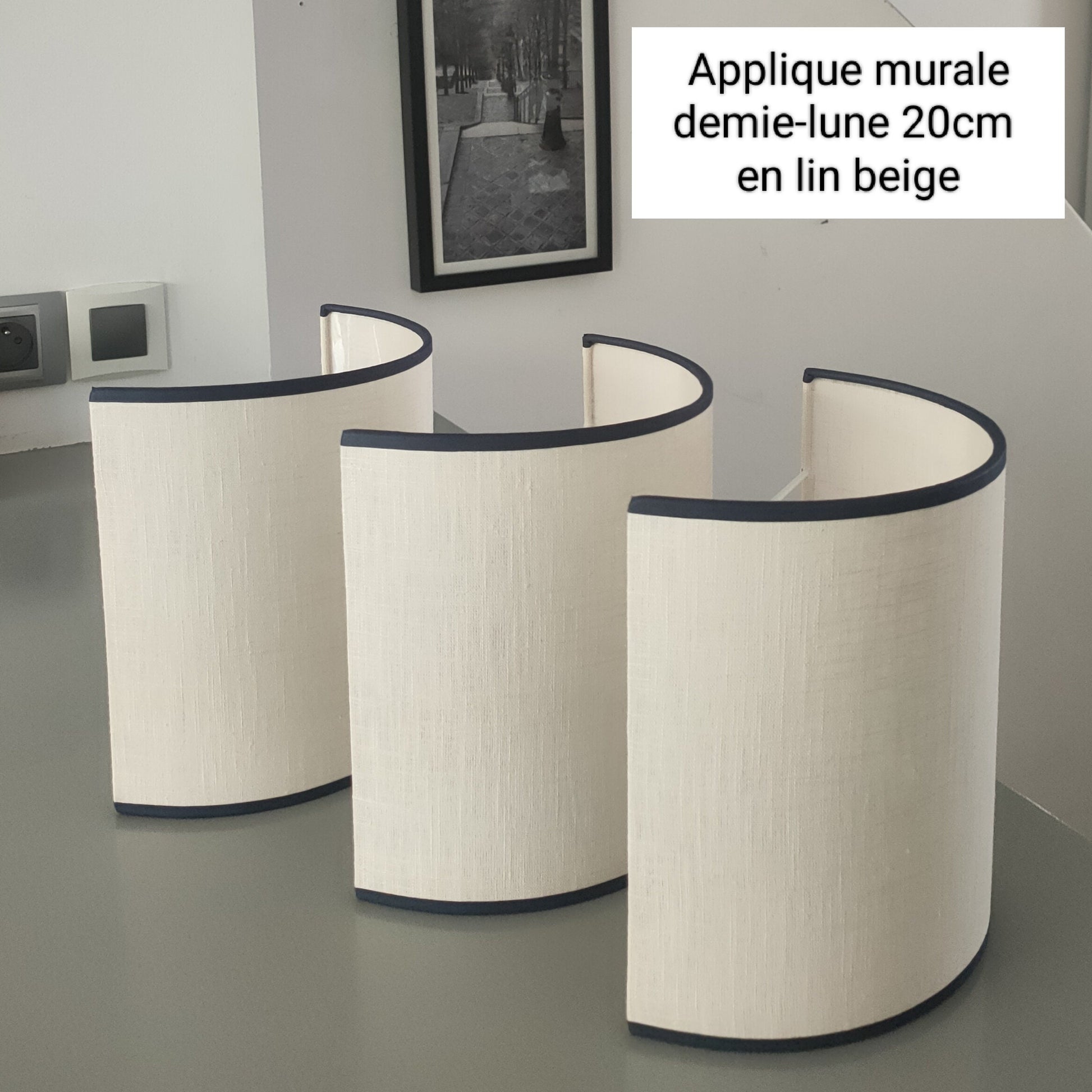 Applique murale demi-lune design unie lin beige clair /beige /sable/dune liseré bleu marine