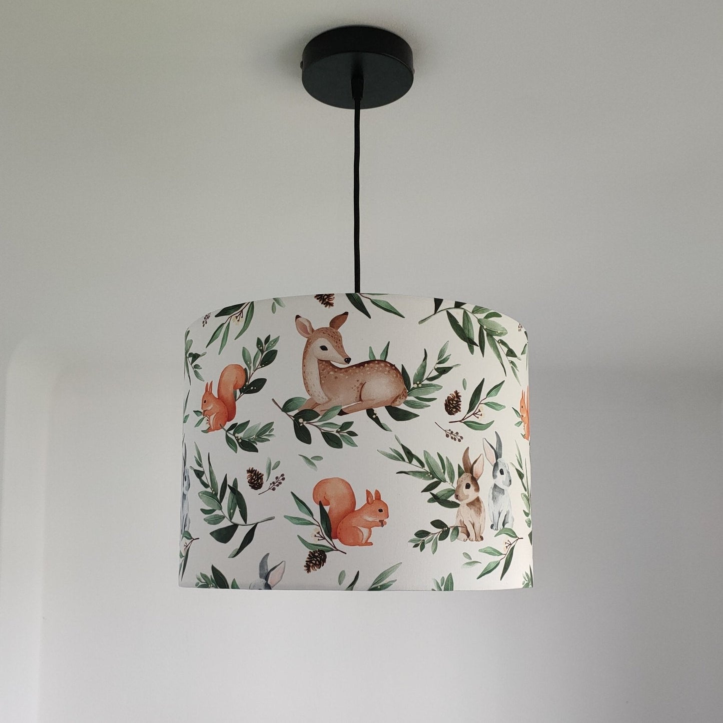 Suspension Animaux de la forêt - Mademoiselle Lumière Diamètre 40cm / Hauteur 25cm